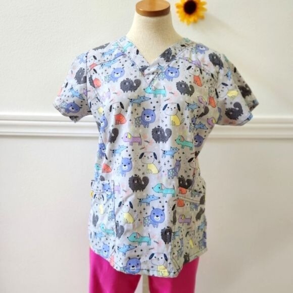 WonderWink nurse hospital scrubs-cats & dogs size M - Picture 1 of 8